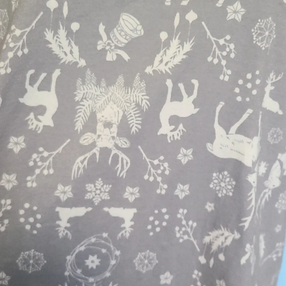 BRAND NEW! 2 Piece Pajama Set. - Picture 13 of 13